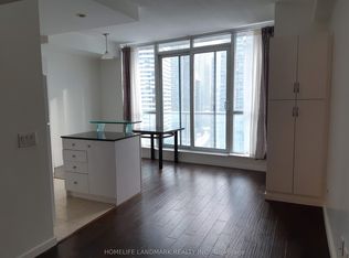 8 York St #2204, Toronto, ON M5J 2Y2