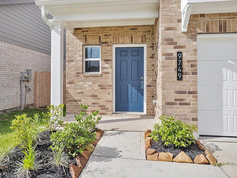 9749 Enclave Ridge Rd — Photo 6