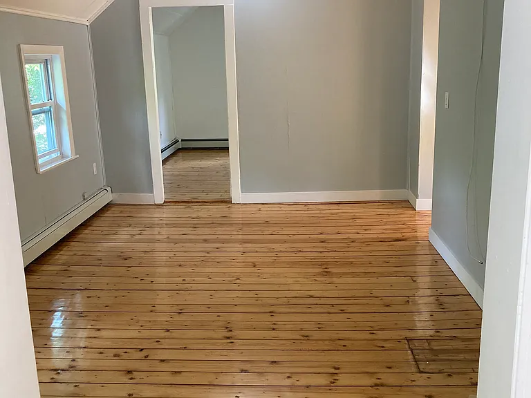 36 Tucker Ave #B — Photo 6