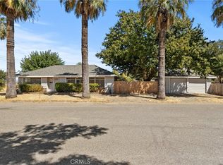 305 5th St, Corning, CA 96021