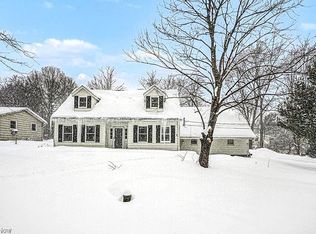 8134 Timberlane Rd, Painesville, OH 44077