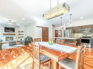 202 Savannah St, Barneveld, WI 53507