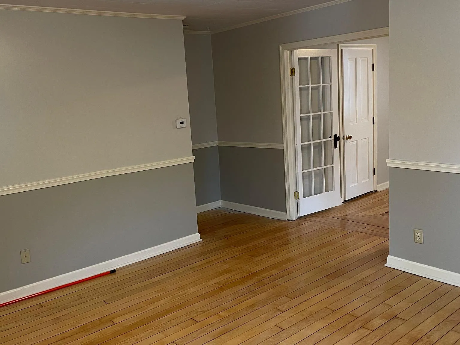 3 bed, 1.5 bath, 1250 sqft, $2,950 — Photo 4