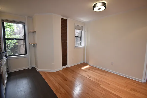 Rented by Ideal Properties Group | media 16