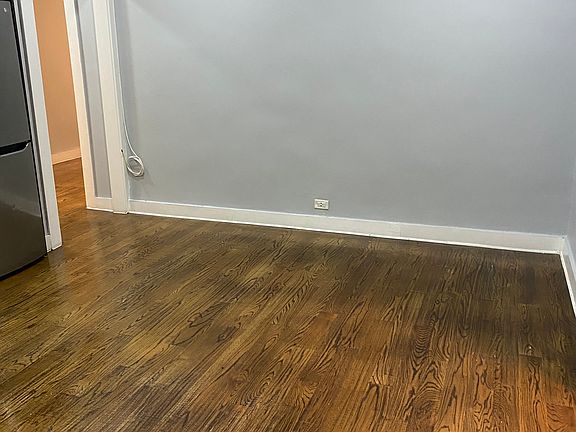 2nd image of 590 W 204th St APT A3