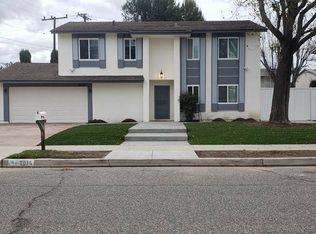 2078 Socrates Ave, Simi Valley, CA 93065