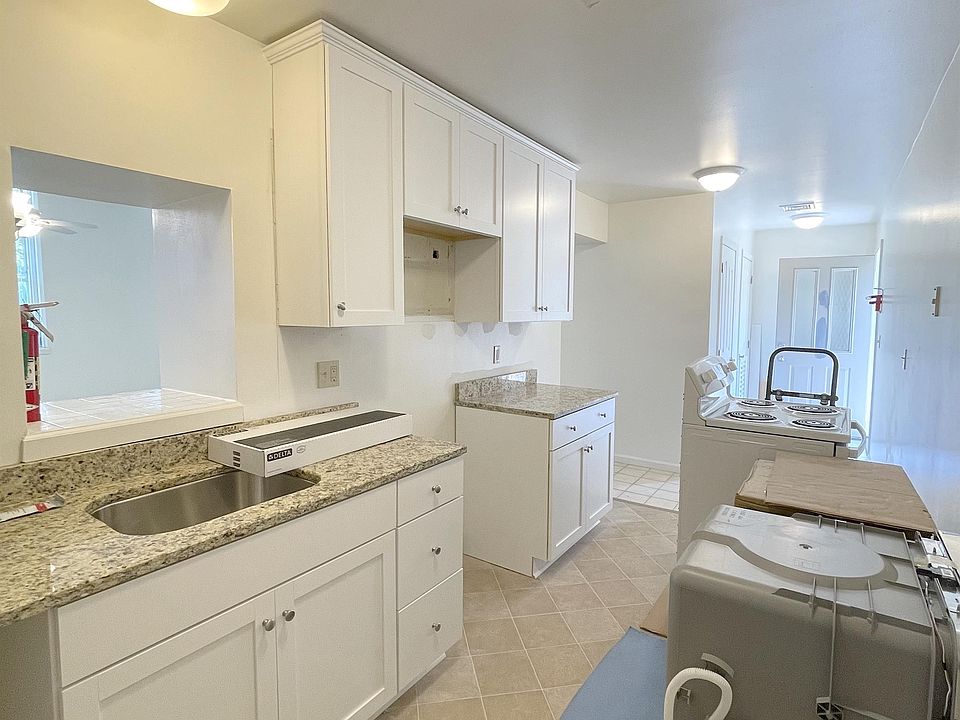 1st image of 437 Belvidere St APT F14