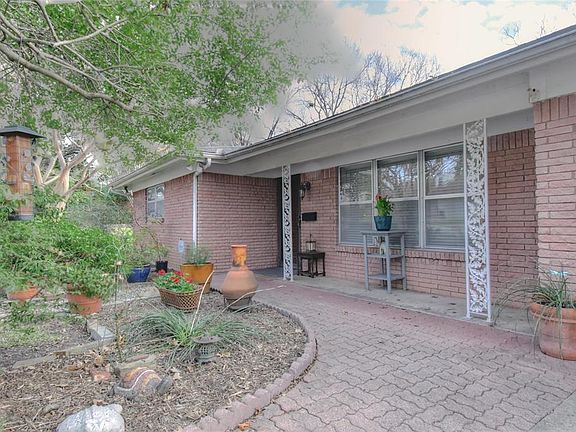 2nd image of 3709 Wooten Dr