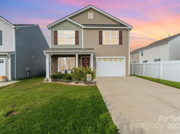 2612 McIntosh St, Dallas, NC 28034