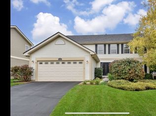 164 Forestview Ct #164, Aurora, IL 60502