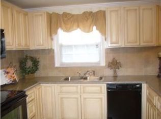 1402 Miller St, Winston Salem, NC 27103