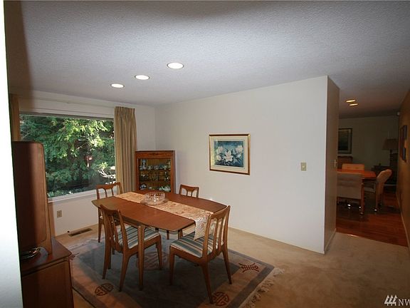 5th image of 6811 Opal Ln SW