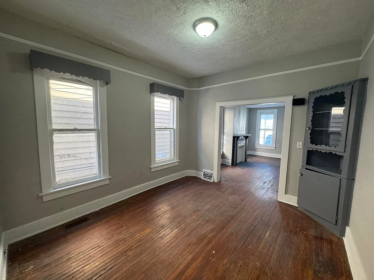528 Forest Avenue - 532 — Photo 4