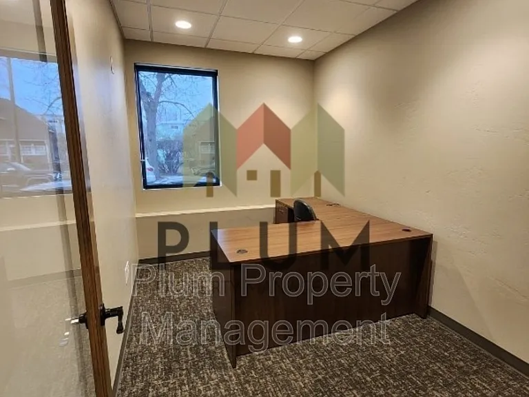 425 N 5th St W #E-113 — Photo 7