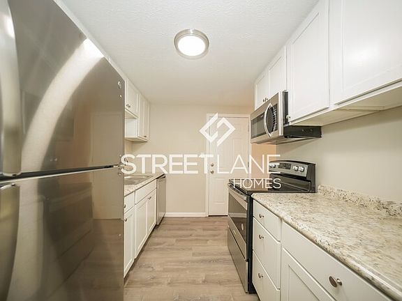 5th image of 5415 Yucatan Dr