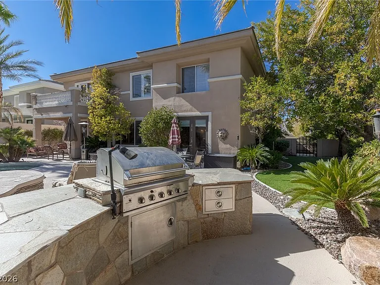 724 Pinnacle Heights Ln — Photo 54