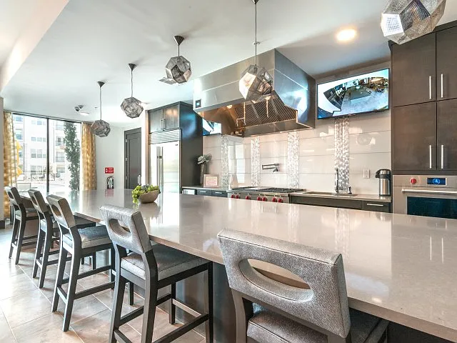 Overture Flower Mound 55+ Apartment Homes — Photo 35