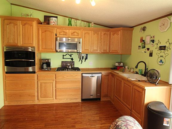 5th image of N14356 20th Ave N