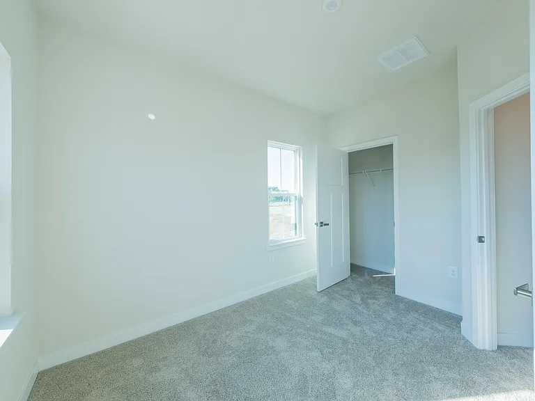 2024 Old Manchester St — Photo 21