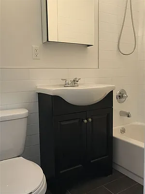 Rented by Bold New York | media 59