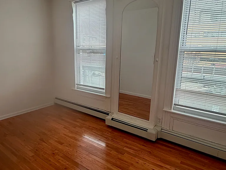 1614 Atlantic Ave #2 — Photo 6