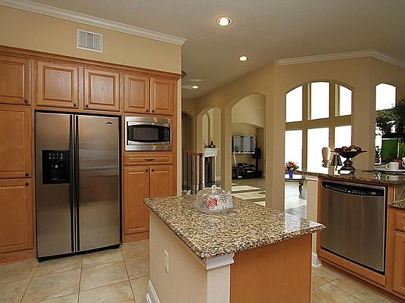 4th image of 5707 Evening Oaks Ln