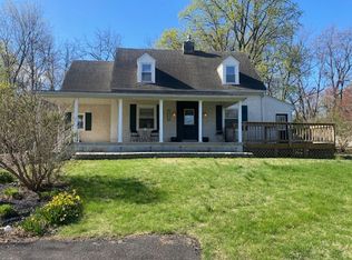 1058 Riverside Dr, Pottstown, PA 19465