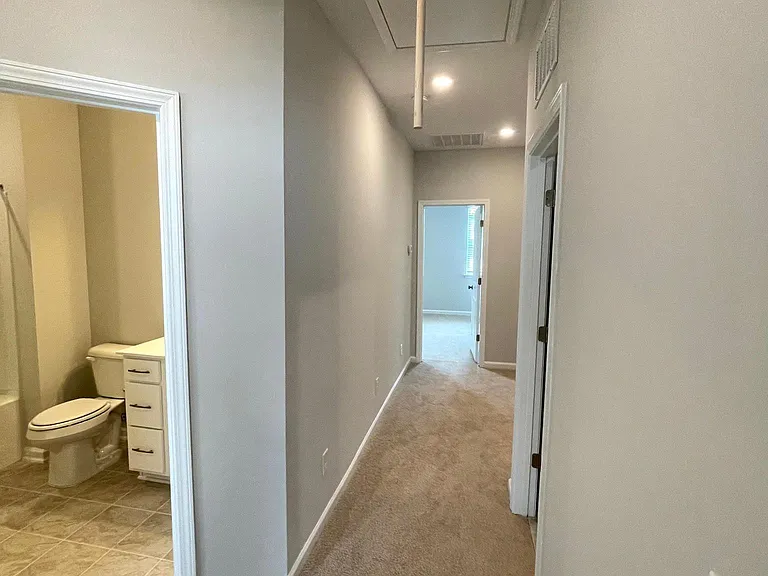 1036 Commack Dr — Photo 38