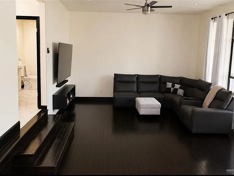 310 Rio Grande Dr — Photo 13