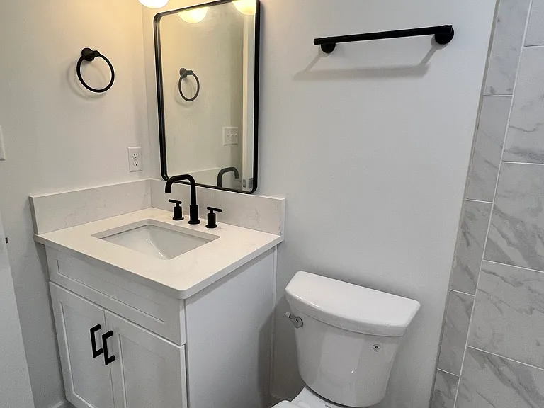 503 N Broad St #B — Photo 6