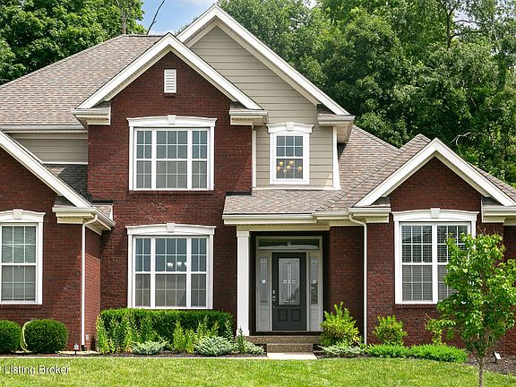 4th image of 906 Malone Pl