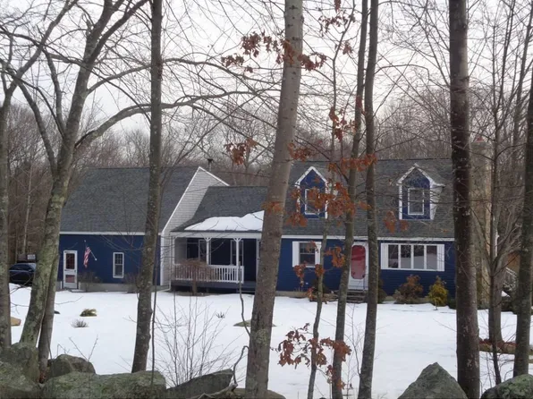300 John Franklin Rd, Hope, RI 02831