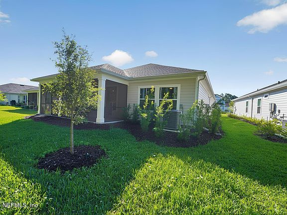 4th image of 75505 BANYAN Way
