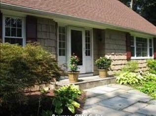 88 Reverknolls, Avon, CT 06001