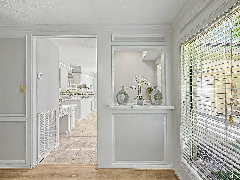11651 Trailmont Dr — Photo 18