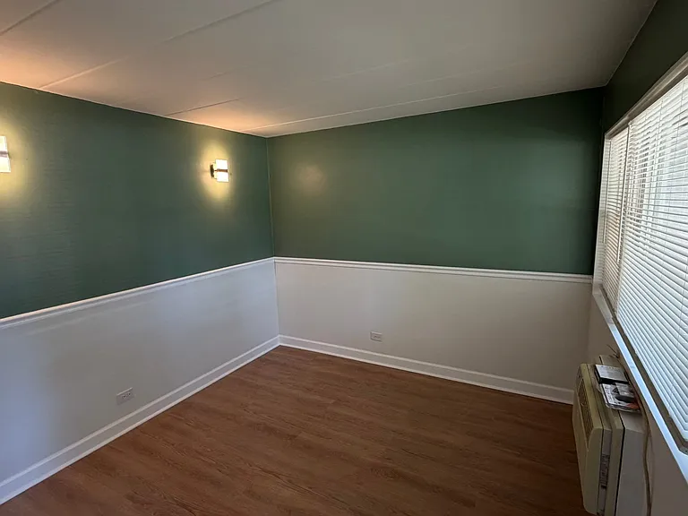 5621 W 35th St #1 — Photo 1