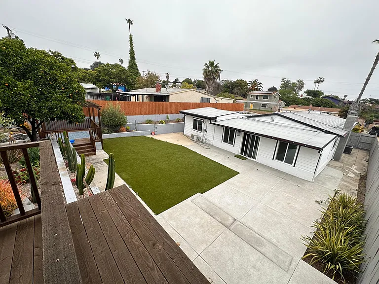 2078 Finch Ln — Photo 20