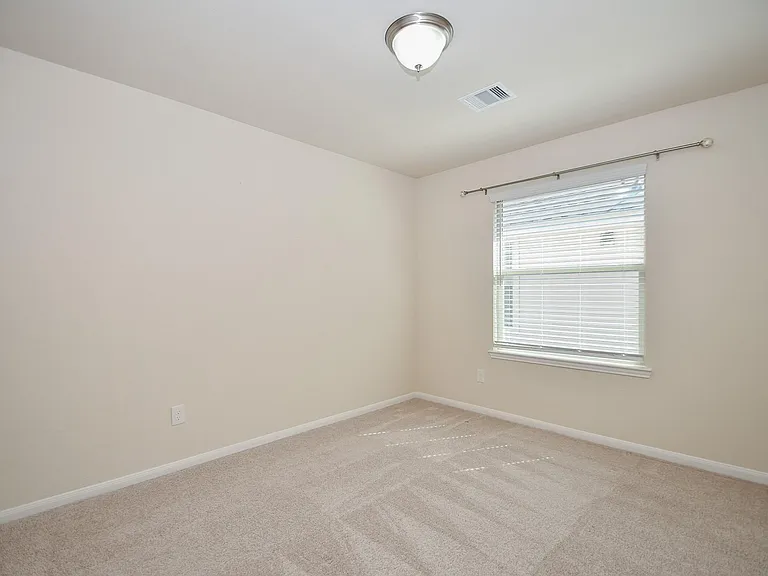 2738 Meandering Elm Trl — Photo 22