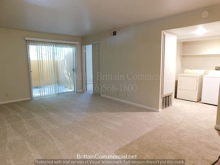 Cardinal Oaks Condominiums — Photo 10