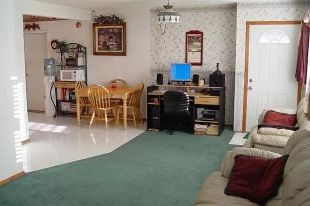 3975 Eileen St — Photo 83