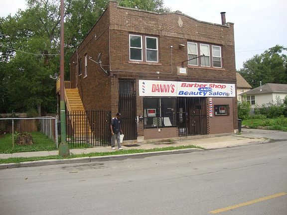 2nd image of 10950 S Wentworth Ave