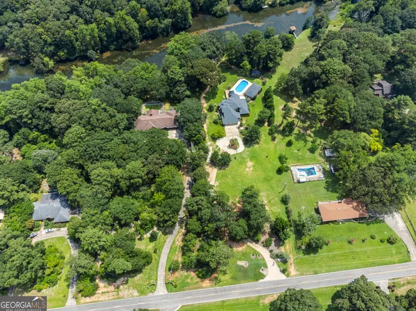 204 Cartwright Dr, Bonaire, GA 31005