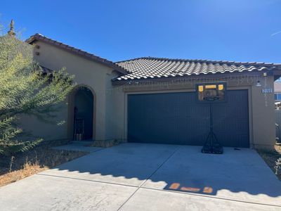 2160 E Newgrove St, Lancaster, CA, 93535