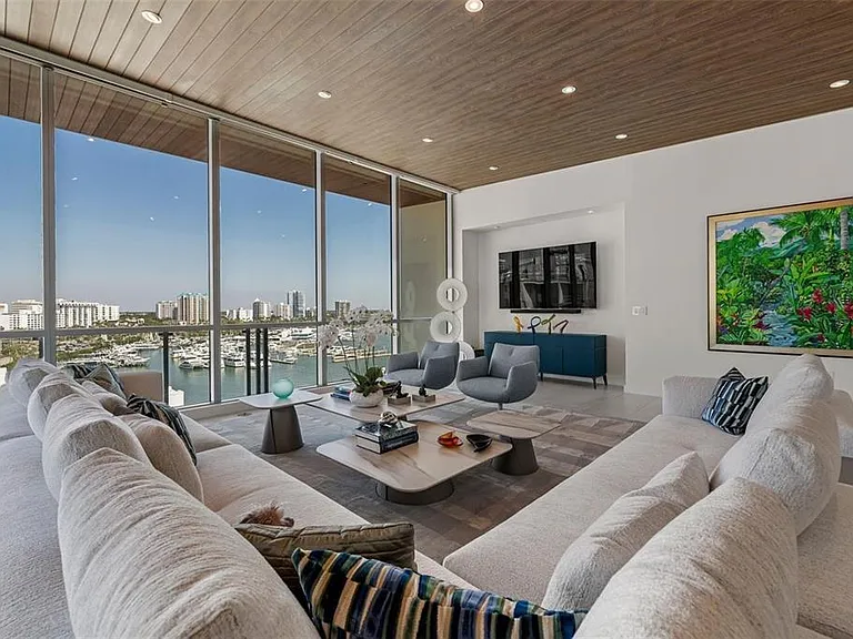111 Golden Gate Point #Penthouse 802 — Photo 5