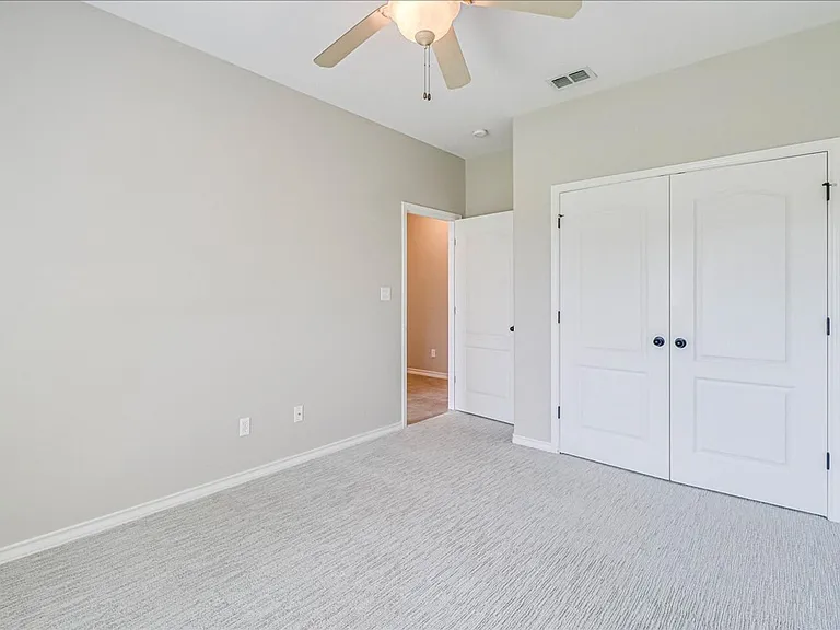 5810 Aava — Photo 41