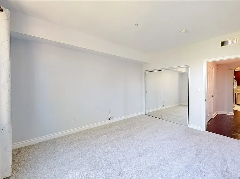 4424 Whitsett Ave #206 — Photo 38