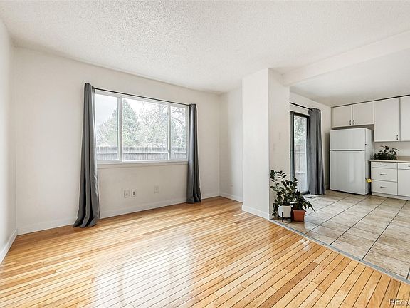4th image of 1601 Longbow Court