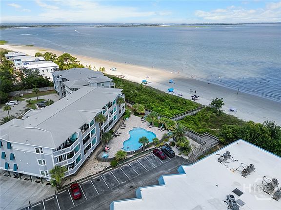 4th image of 1217 Bay Street #201C
