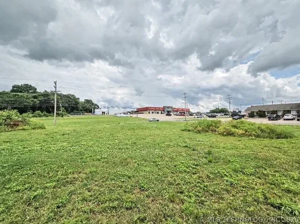 340 Monroe St, Tahlequah, OK 74464