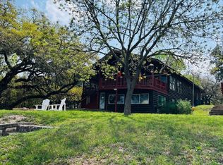 272 N Lakeshore Dr, Bandera, TX 78003